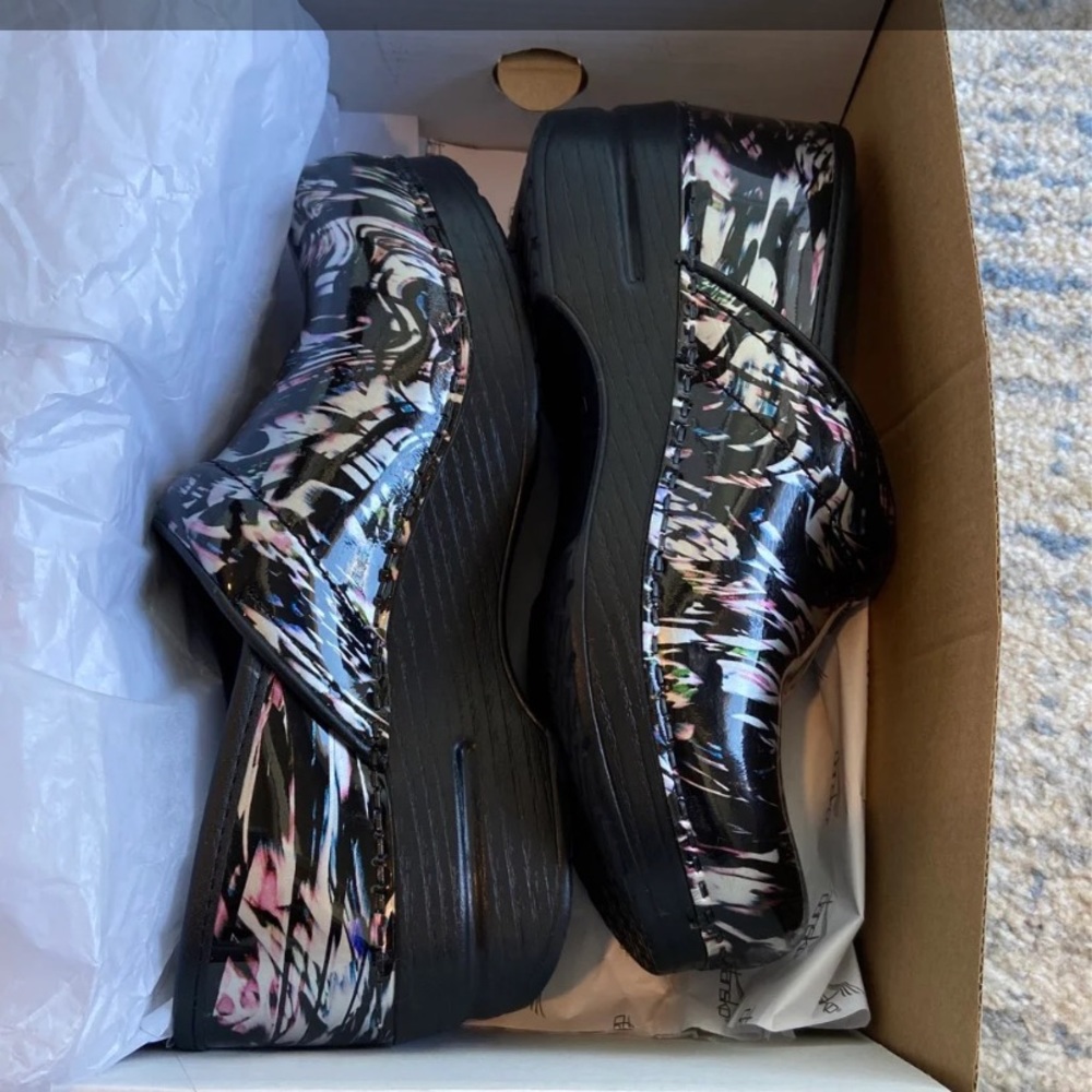 Dansko Professional Metallic Size 37